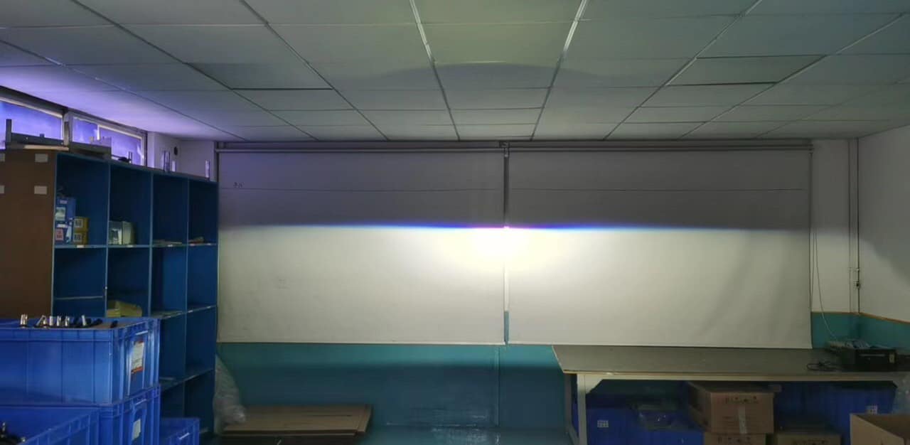 BI GẦM WASP LIGHT