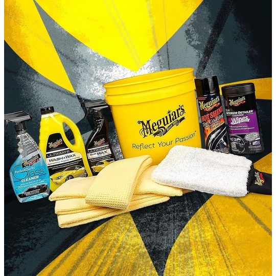 Meguiar’s Ultimate Wash & Wax – Xà phòng rửa xe có chất tạo bóng dòng cao cấp