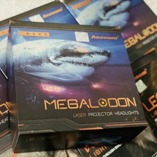 LASER MEGALODON LIGHT